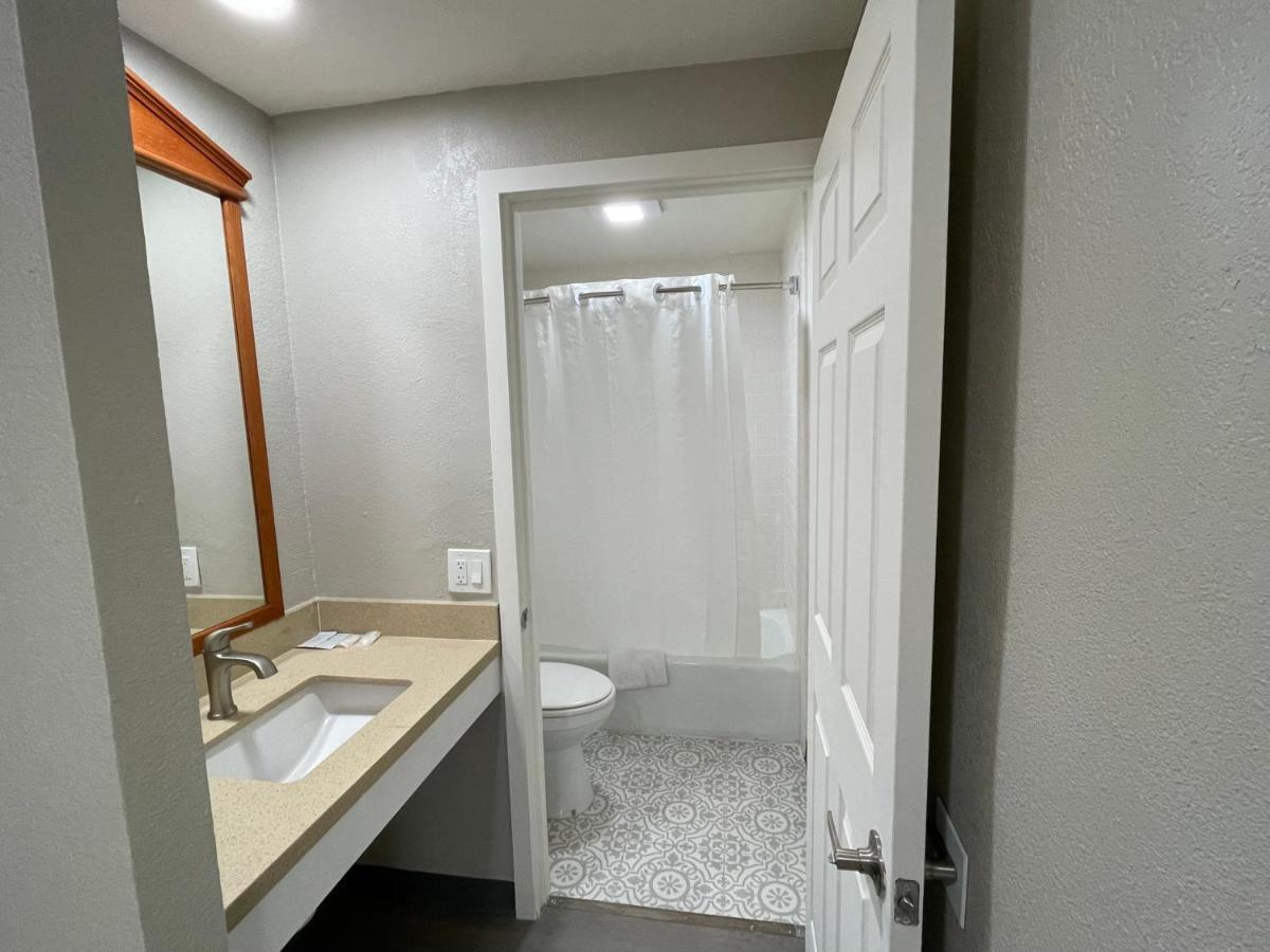 Villa Inn Анахайм Екстериор снимка